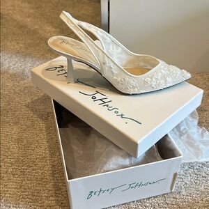 Betsey Johnson Ivory Nikki Heels
